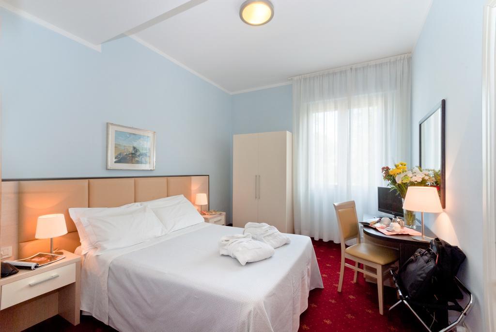Hotel Columbia Terme Abano Terme Bagian luar foto